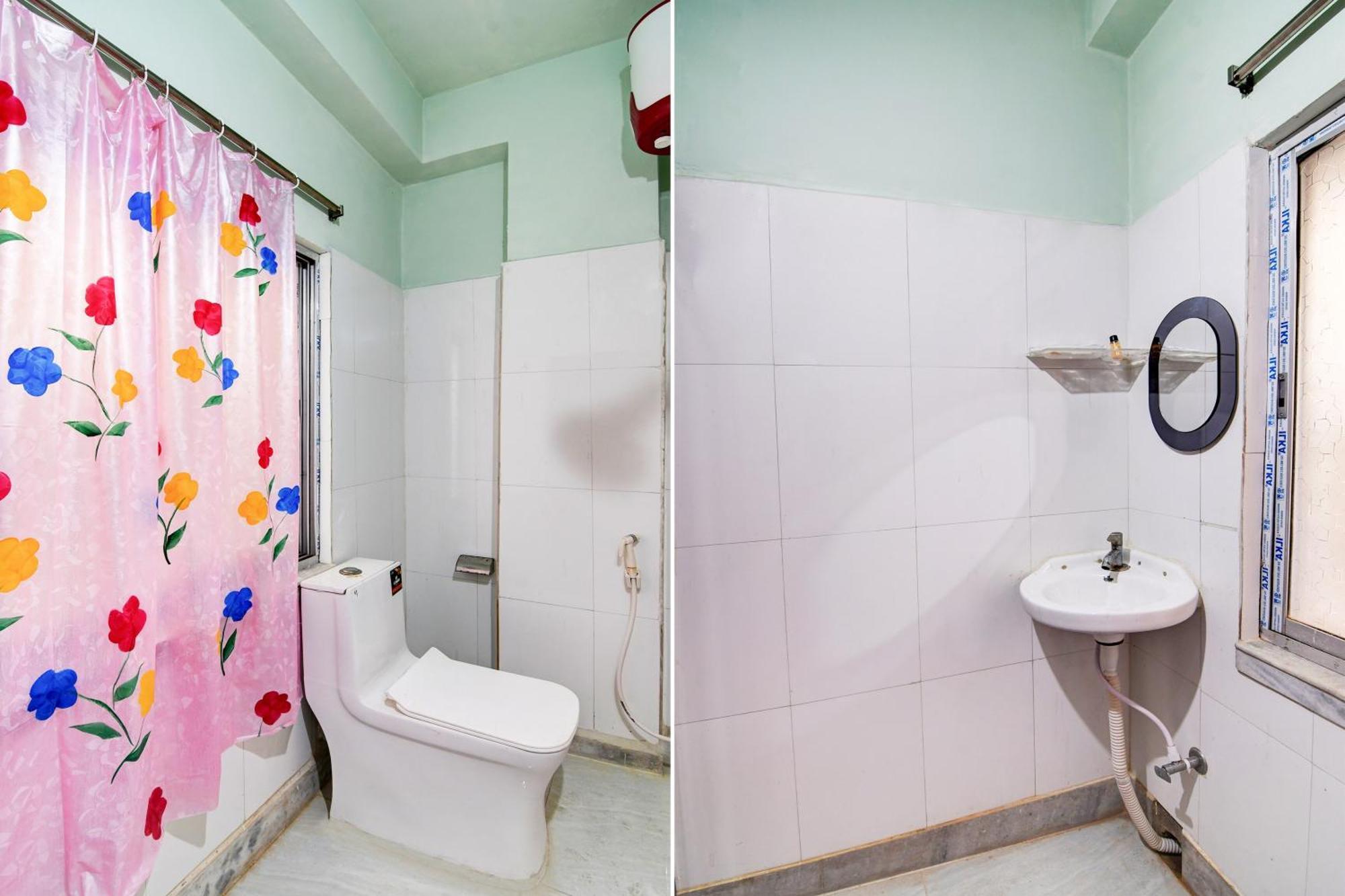 Joy Maa Tara Hotel & Restaurant Колката Екстериор снимка