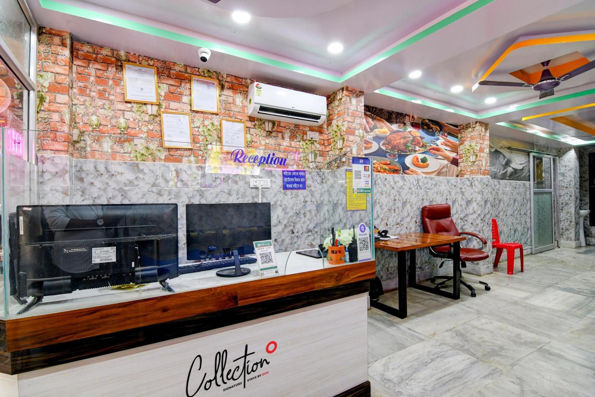 Joy Maa Tara Hotel & Restaurant Колката Екстериор снимка